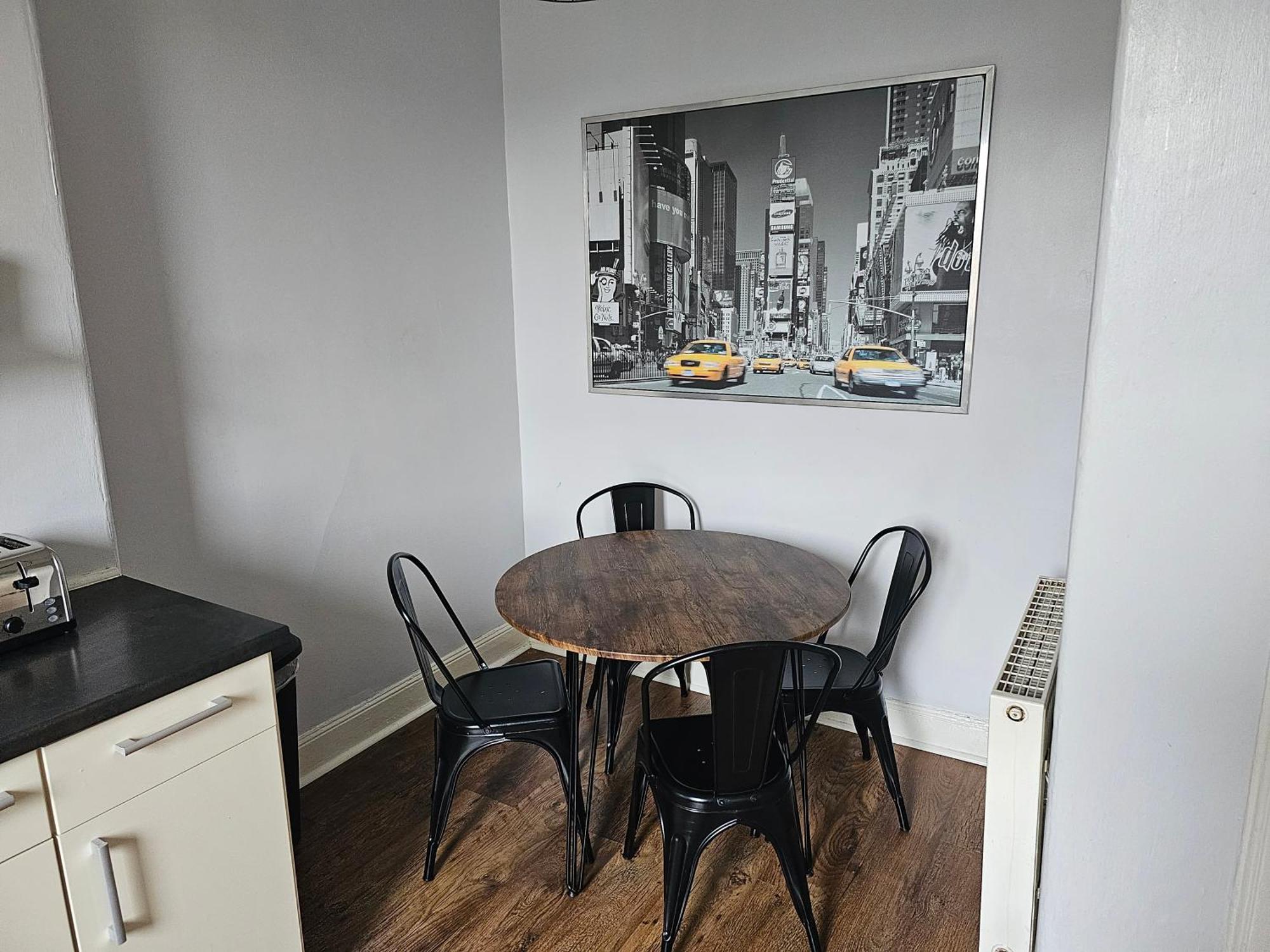 Snug - Abhainn Apartment Хелънсбърг Екстериор снимка