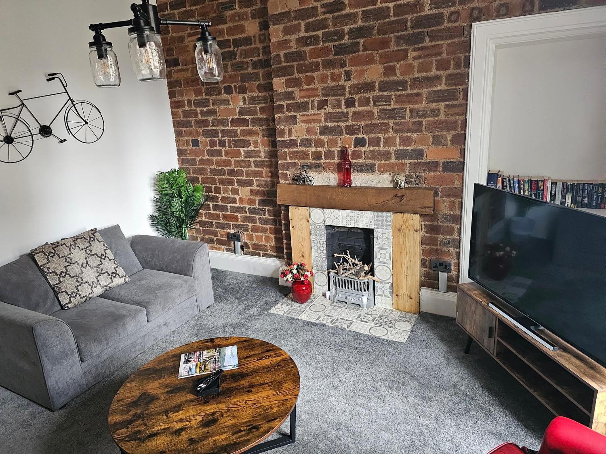 Snug - Abhainn Apartment Хелънсбърг Екстериор снимка